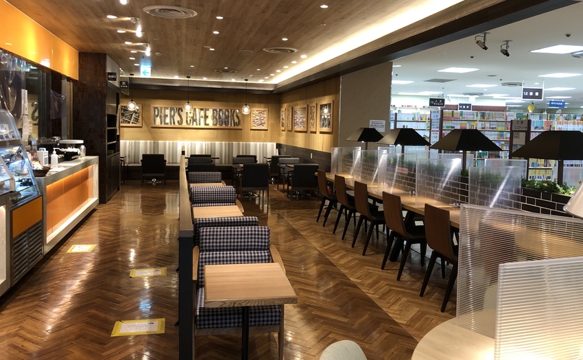 くまざわ書店＋PIER'S CAFE_1